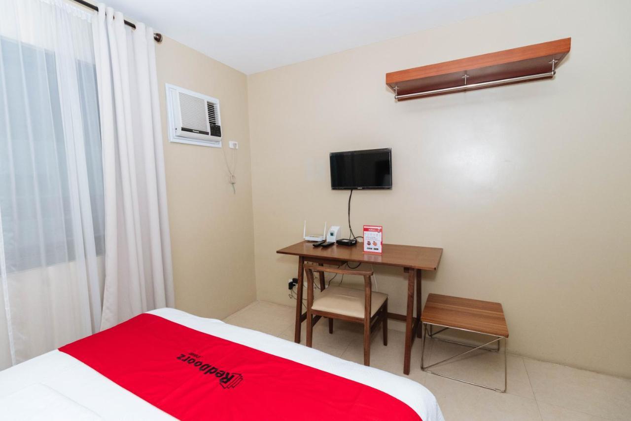 Reddoorz Near Osmena Highway 1 Hotell Makati City Exteriör bild